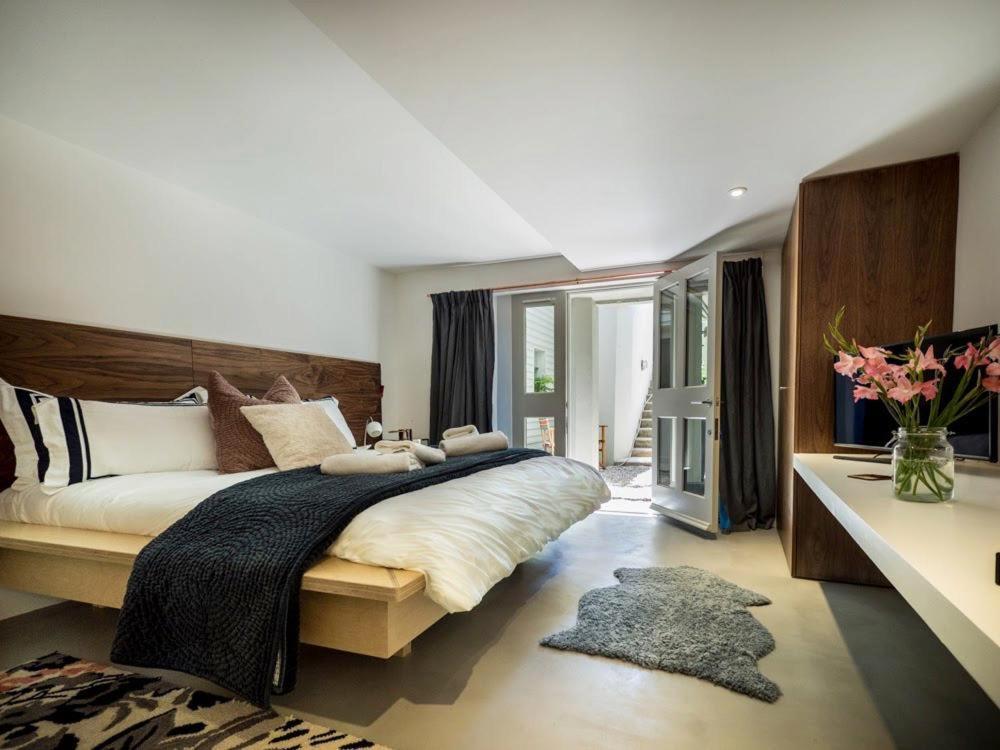 Montys Accommodation 루이스 외부 사진