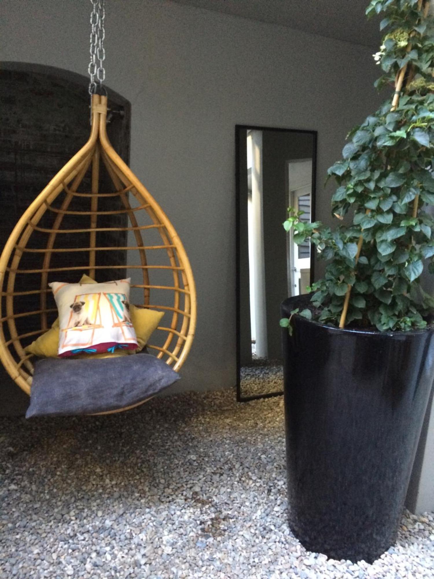 Montys Accommodation 루이스 외부 사진